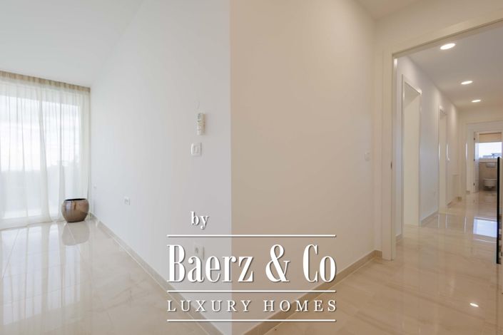 Image No.30-4 Bed Townhouse for sale