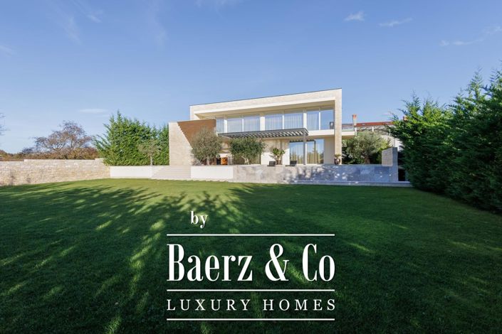 Image No.9-4 Bed Townhouse for sale