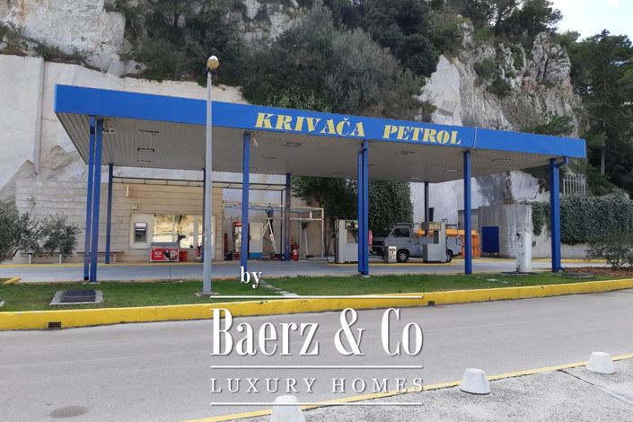 Image No.14-4 Bed Townhouse for sale