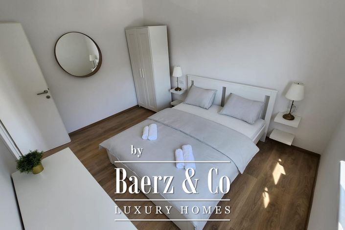 Image No.5-4 Bed Townhouse for sale