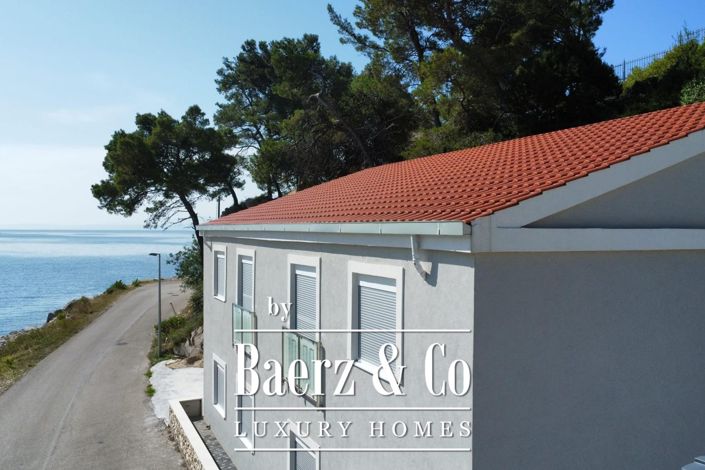 Image No.3-4 Bed House for sale