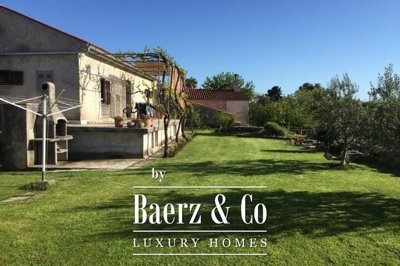 1 - , Maison de ville