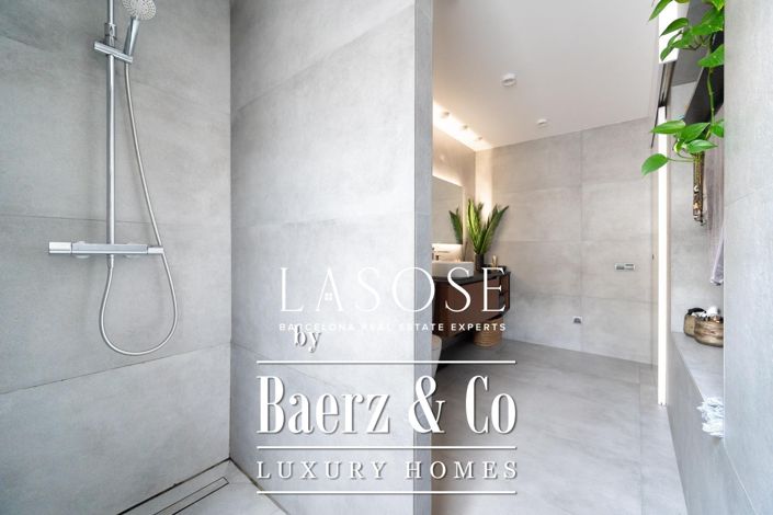 Image No.23-2 Bed Property for sale