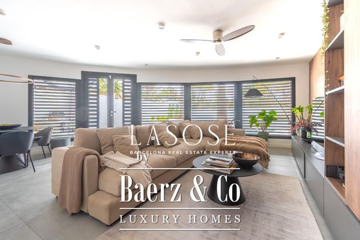 Image No.24-2 Bed Property for sale