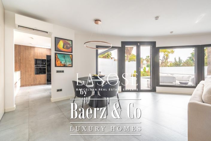 Image No.30-2 Bed Property for sale