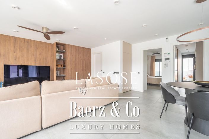 Image No.33-2 Bed Property for sale