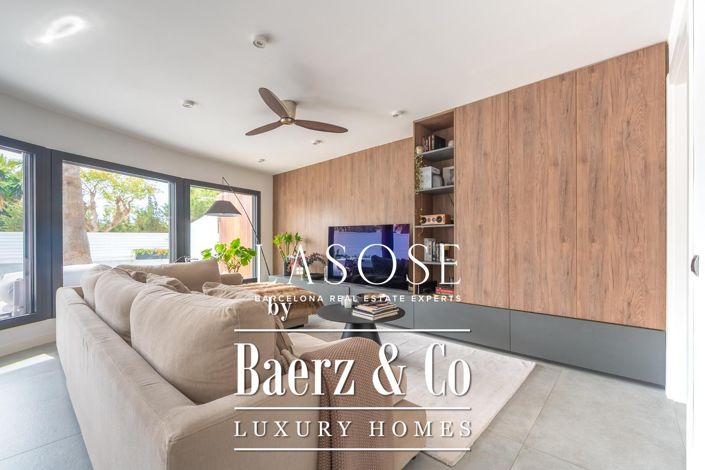 Image No.35-2 Bed Property for sale