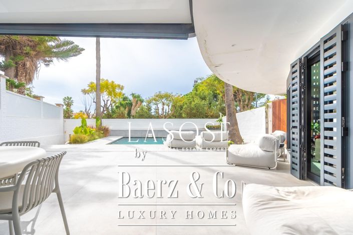 Image No.36-2 Bed Property for sale