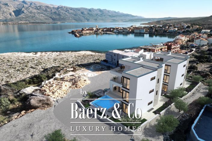 Image No.7-4 Bed Villa for sale