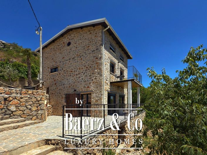 Image No.3-2 Bed House/Villa for sale