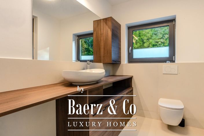 Image No.6-4 Bed Townhouse for sale