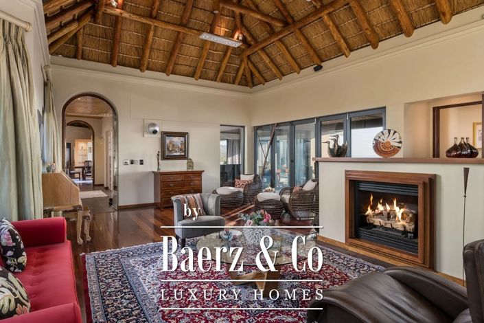 Image No.12-5 Bed Property for sale