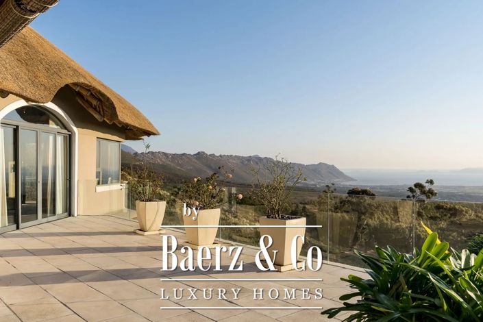 Image No.28-5 Bed Property for sale