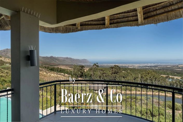 Image No.5-5 Bed Property for sale