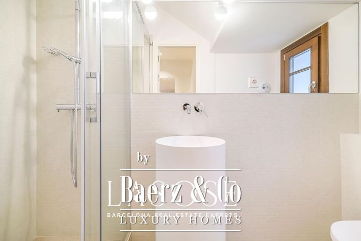 Image No.26-Propriété de 4 chambres à vendre à Barcelona