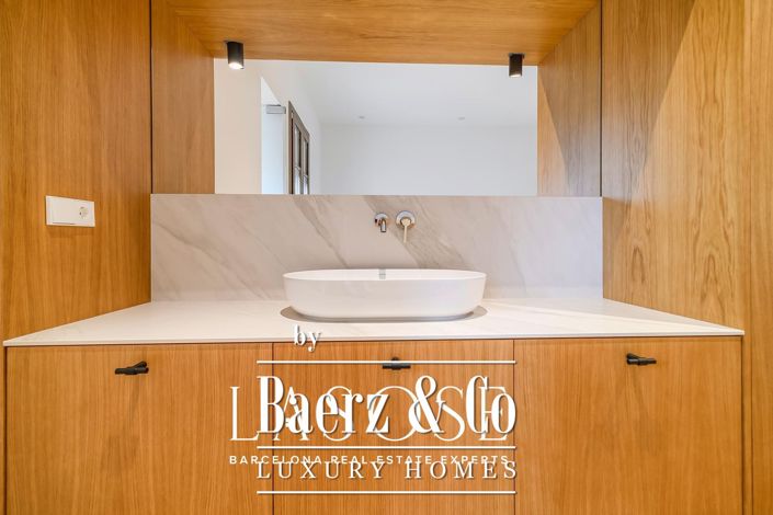 Image No.44-Propriété de 4 chambres à vendre à Barcelona