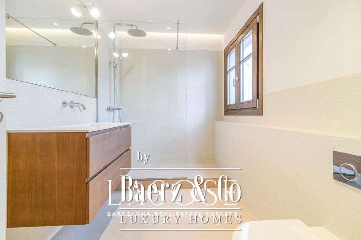 Image No.32-Propriété de 3 chambres à vendre à Barcelona