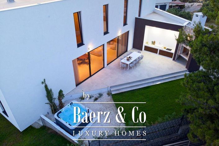 Image No.11-Villa de 5 chambres à vendre à Primošten