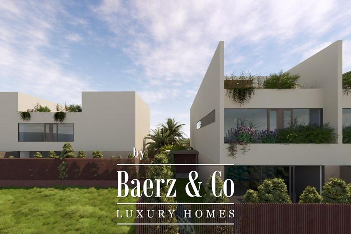 Image No.18-3 Bed Apartment for sale