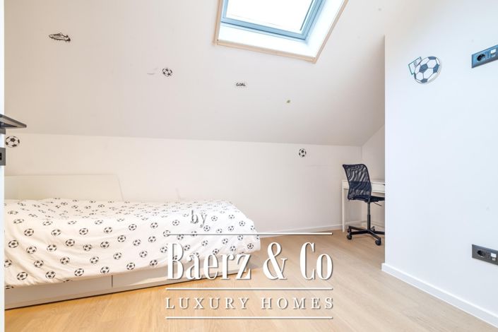 Image No.6-3 Bed Townhouse for sale