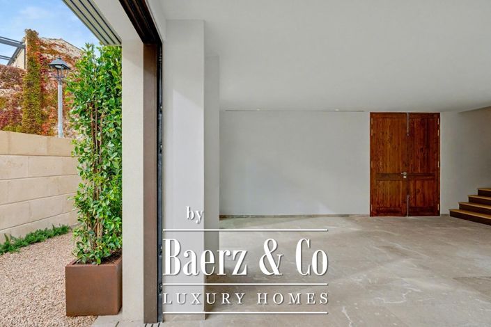 Image No.3-2 Bed Villa for sale