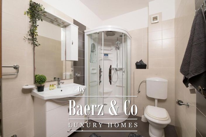 Image No.26-Maison de ville de 12 chambres à vendre à Milna