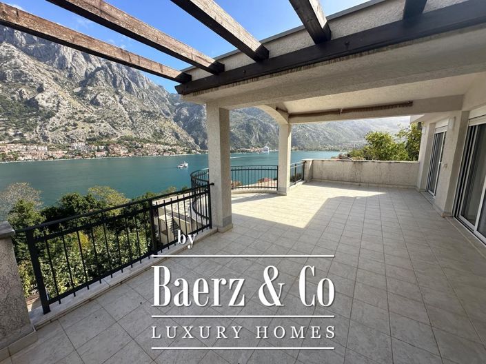 Image No.7-Maison / Villa de 3 chambres à vendre à Kotor