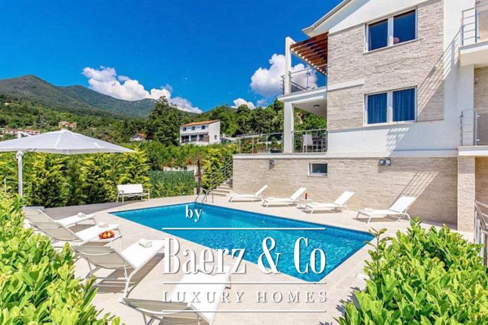 Image No.3-5 Bed Villa for sale