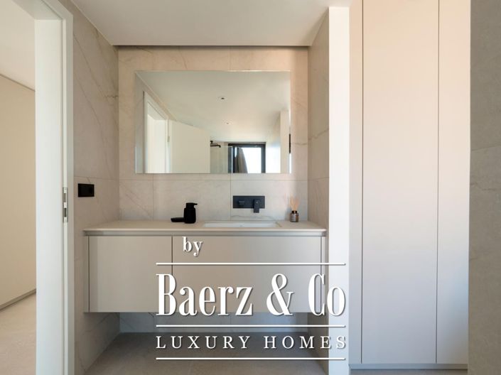 Image No.18-3 Bed Penthouse for sale