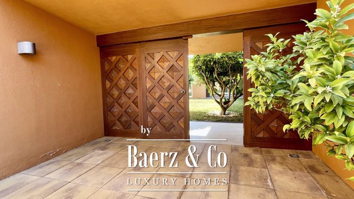 Image No.38-6 Bed Property for sale