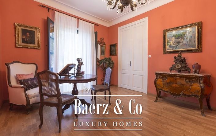 Image No.18-12 Bed Property for sale