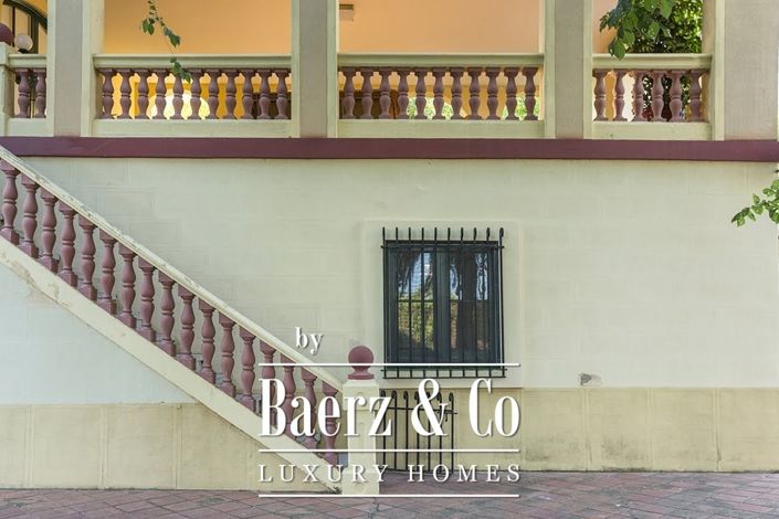 Image No.29-12 Bed Property for sale