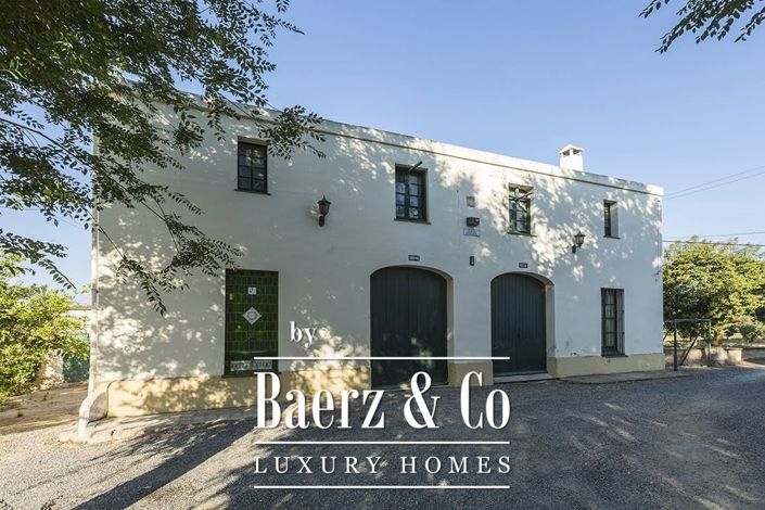 Image No.34-12 Bed Property for sale