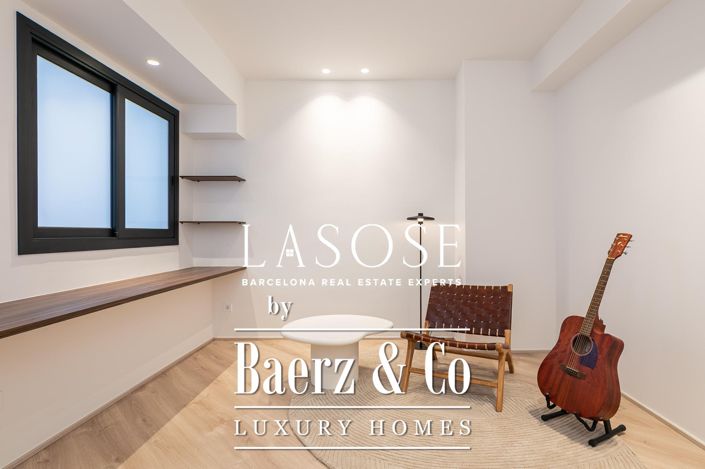 Image No.16-Propriété de 4 chambres à vendre à Barcelona