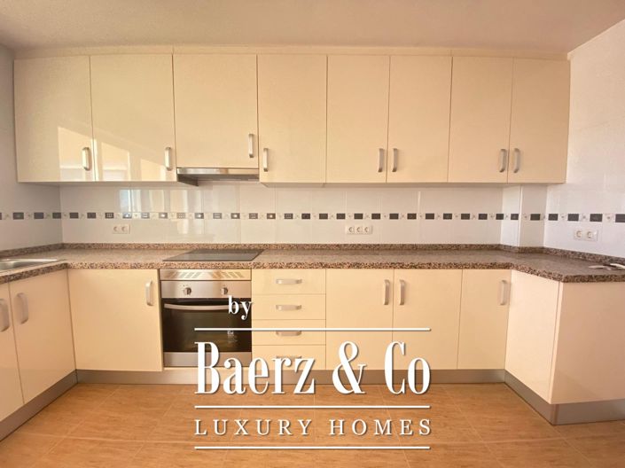 Image No.2-Villa de 4 chambres à vendre à L'Alfas del Pi