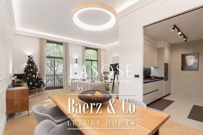 1 - Barcelona, Property