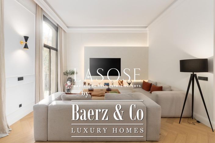 Image No.8-3 Bed Property for sale