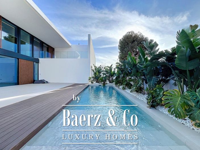 Image No.2-3 Bed Villa for sale