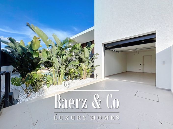 Image No.30-3 Bed Villa for sale