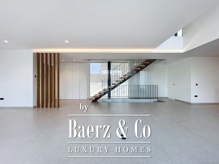 Image No.5-3 Bed Villa for sale