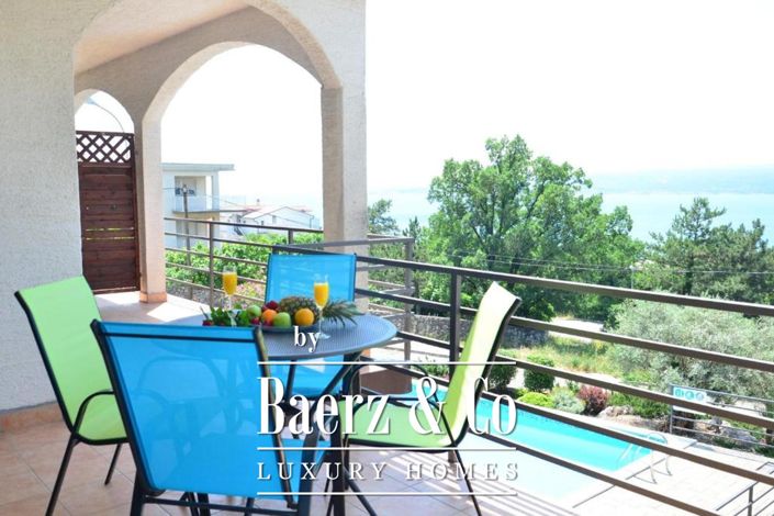 Image No.20-8 Bed Townhouse for sale