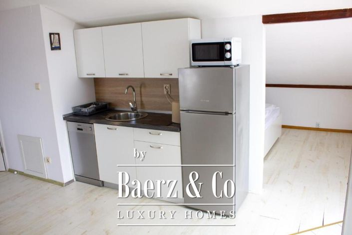 Image No.26-8 Bed Townhouse for sale