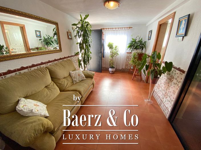 Image No.2-3 Bed Villa for sale