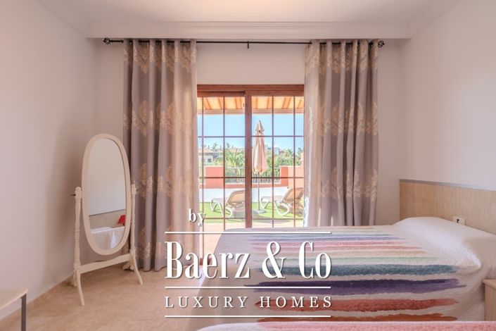 Image No.23-3 Bed Townhouse for sale