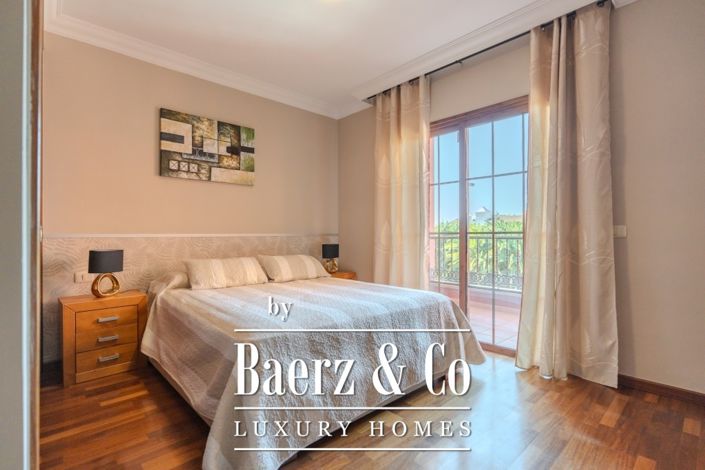 Image No.29-3 Bed Townhouse for sale