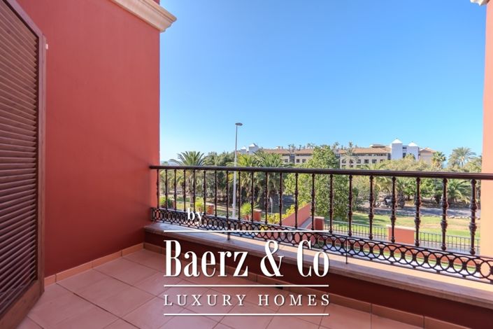 Image No.34-3 Bed Townhouse for sale