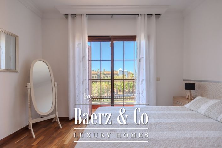 Image No.42-3 Bed Townhouse for sale