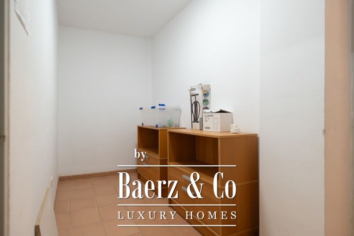 Image No.54-3 Bed Townhouse for sale