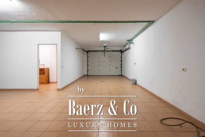 Image No.56-3 Bed Townhouse for sale