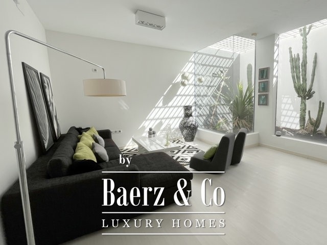 Image No.22-5 Bed Villa for sale